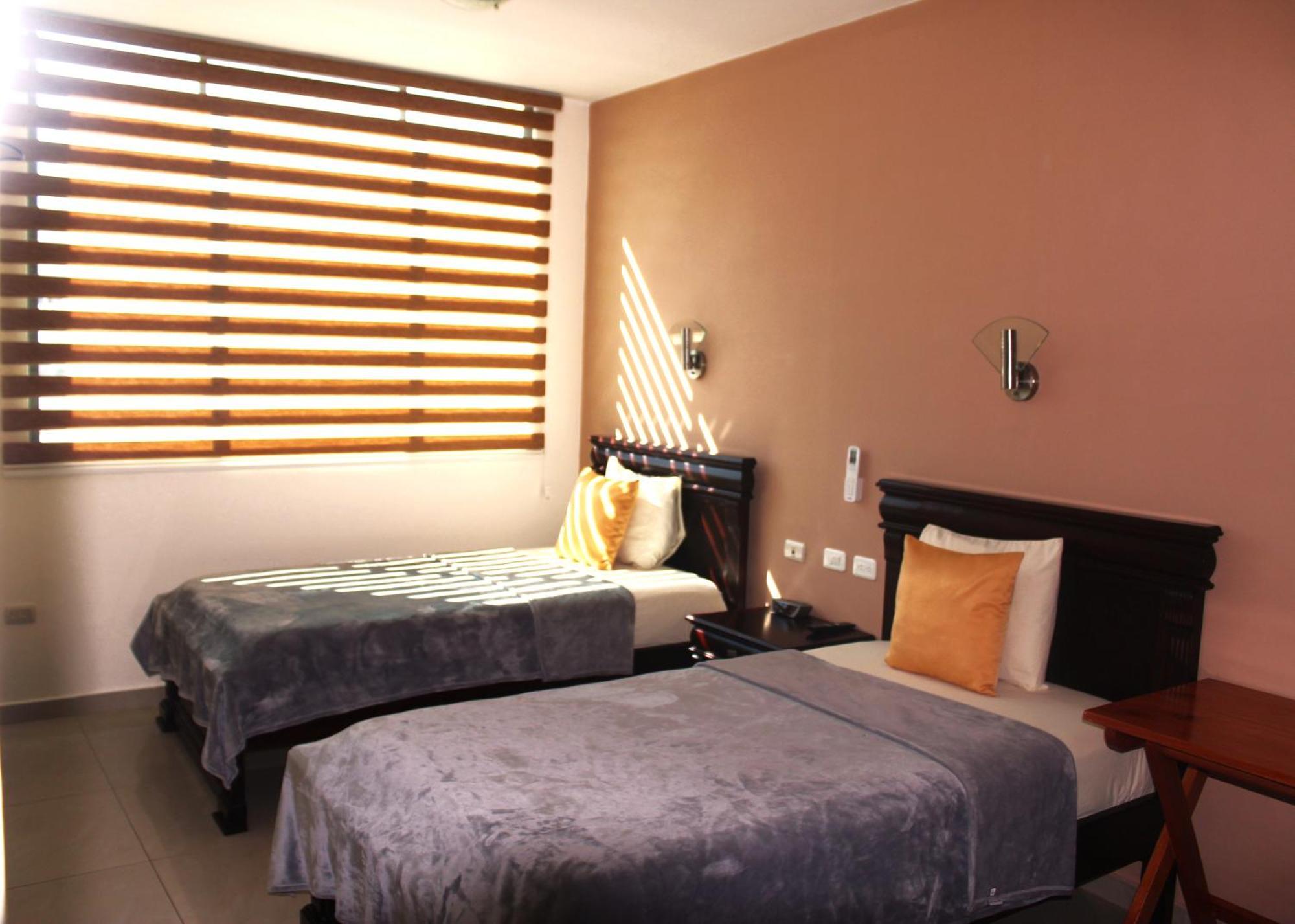 Hotel Flamingo Puerto Ayora  Kültér fotó